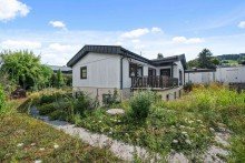 S�dwest-Ansicht Am W�chtersberg wartet Ihr Zuhause auf eine neue Geschichte