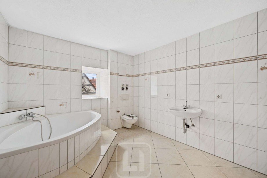Ger�umiges Badezimmer Wohnung Herrenberg
