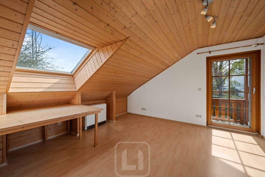 Zimmer 1 | Balkonzugang Einfamilienhaus Kirchheim