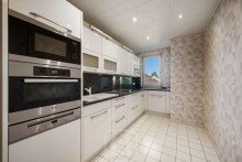 Hochwertige Einbauk�che Eindrucksvolles Wohnensemble | Hochwertige 5-Zimmer-Wohnung | EBK & Lift | Balkon | Garage